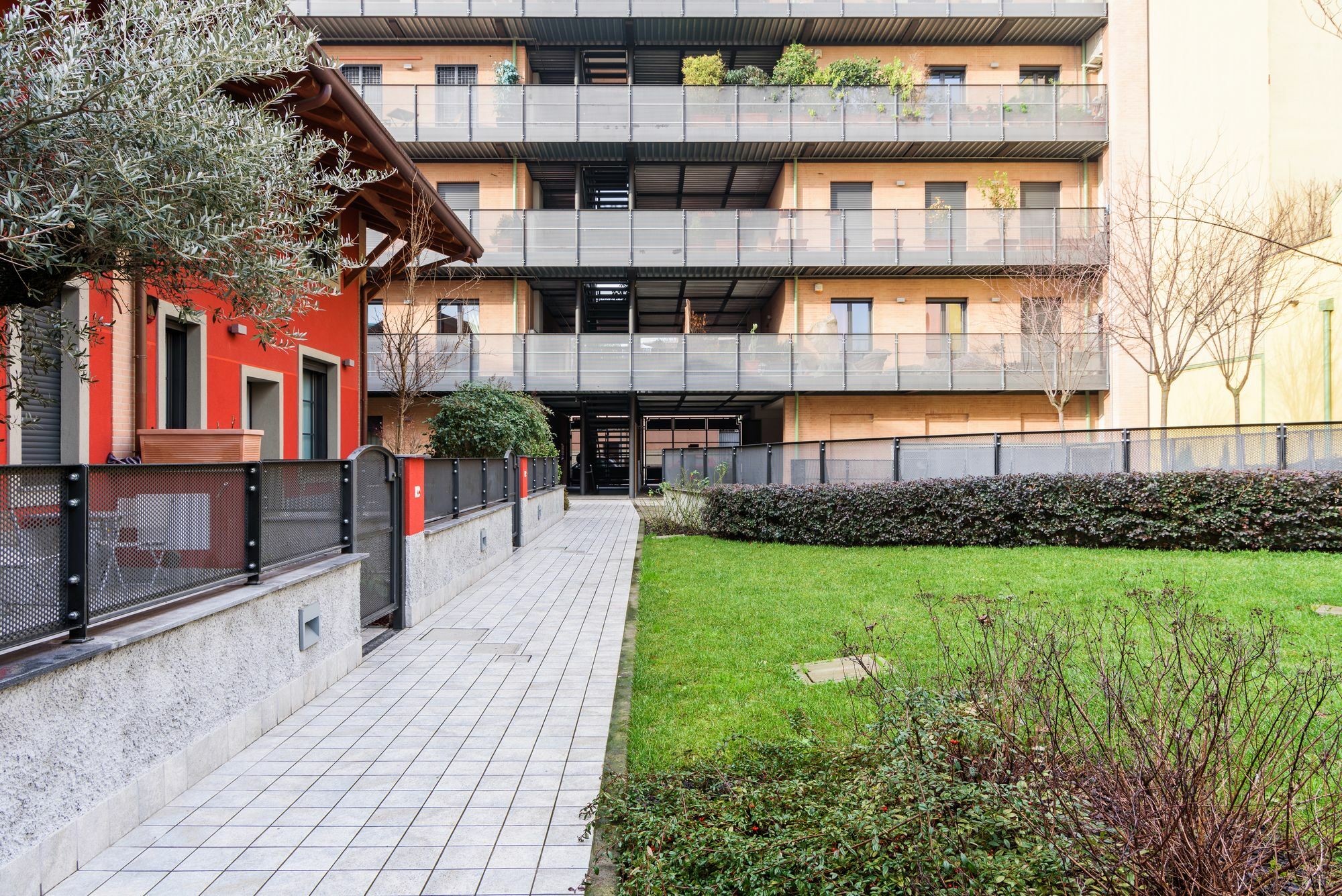Homeathotel - Ampola Milano Exterior foto